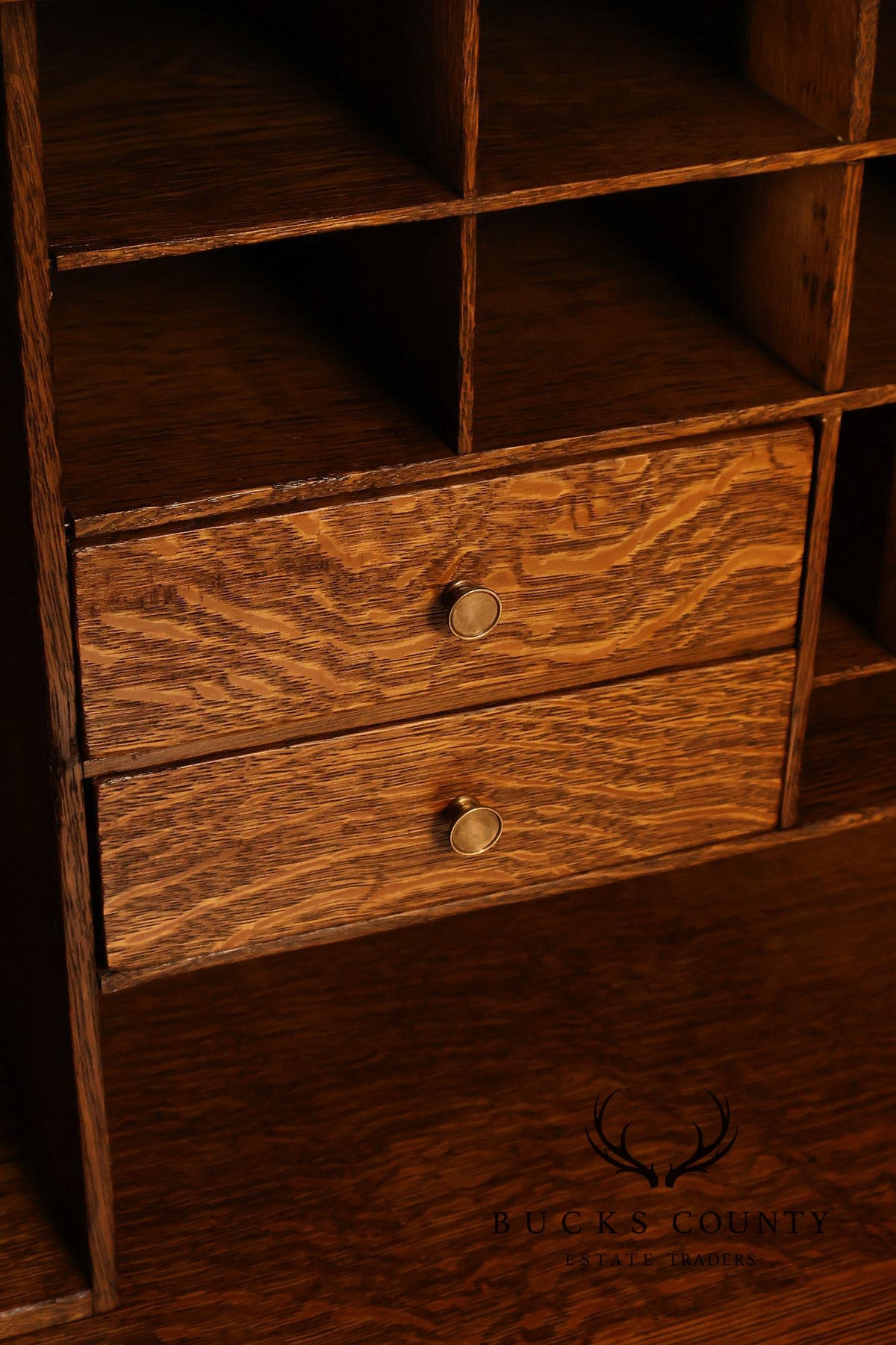 Exceptional Antique Quarter Sawn Oak Roll Top Desk With Carved 'Reading Hardware Co." Crest Panel