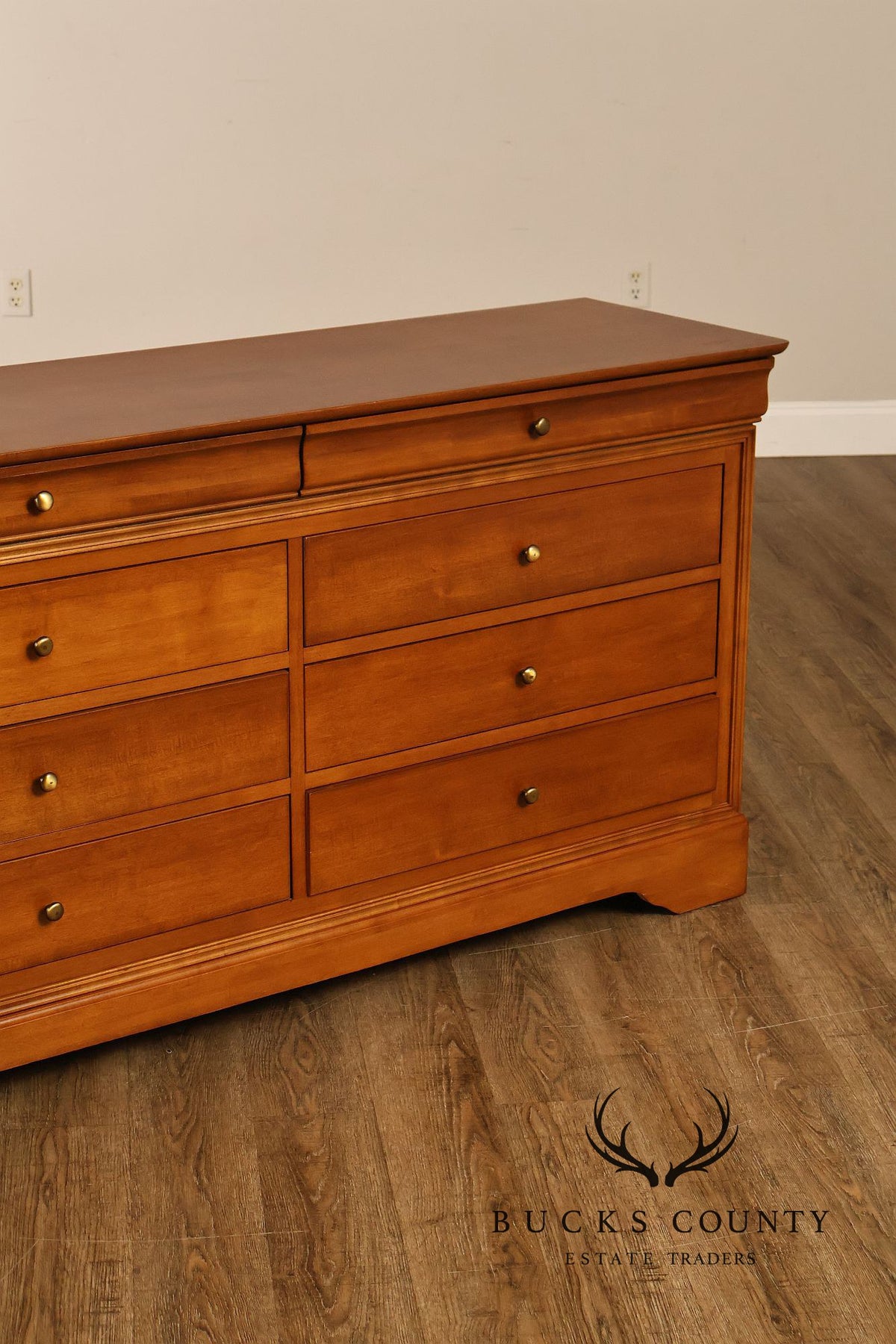 HPL Shermag Louis Philippe Style Cherry Eight-Drawer Dresser
