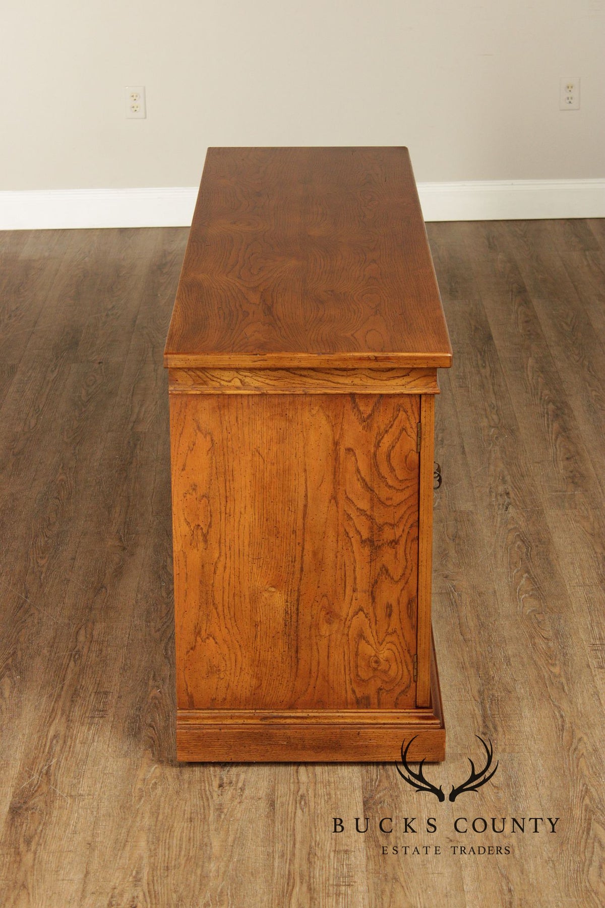 Henredon Artefacts Collection Oak Sideboard Credenza