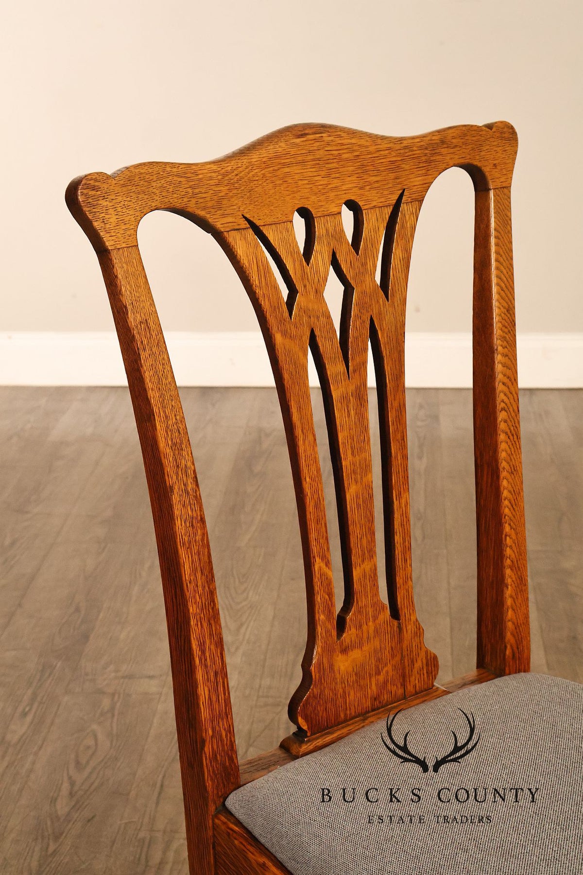Renaissance Revival Set of Five Carved Oak Dining Chairs