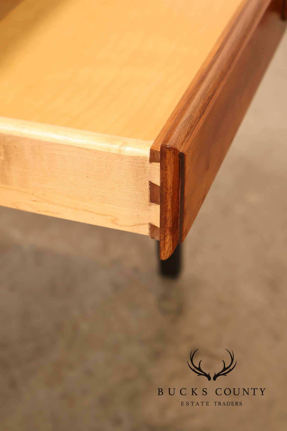 Ethan Allen 'American Impressions' Cherry Extension Dining Table