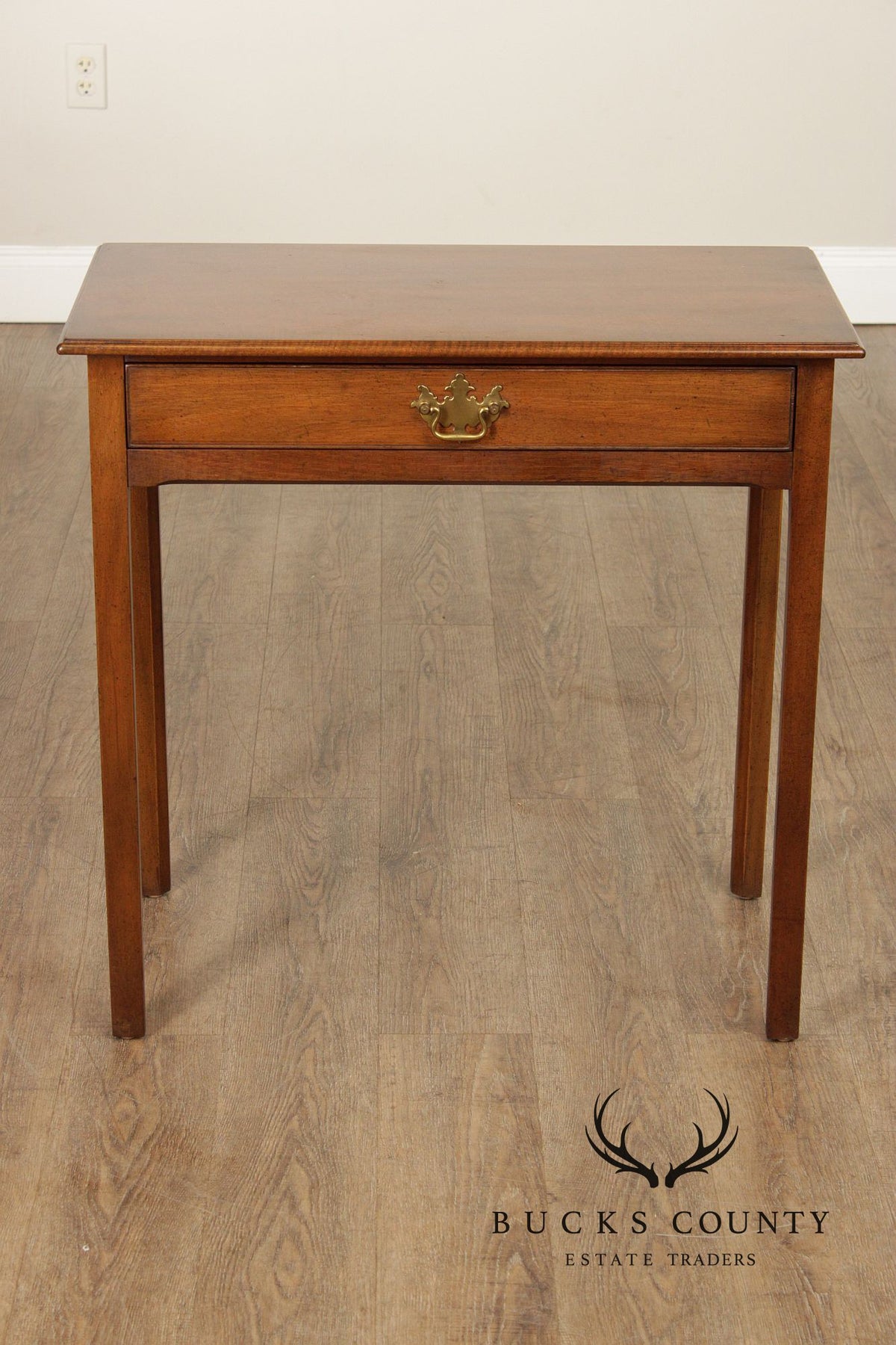 Kittinger Williamsburg Adaptation Pair of Mahogany Console Tables