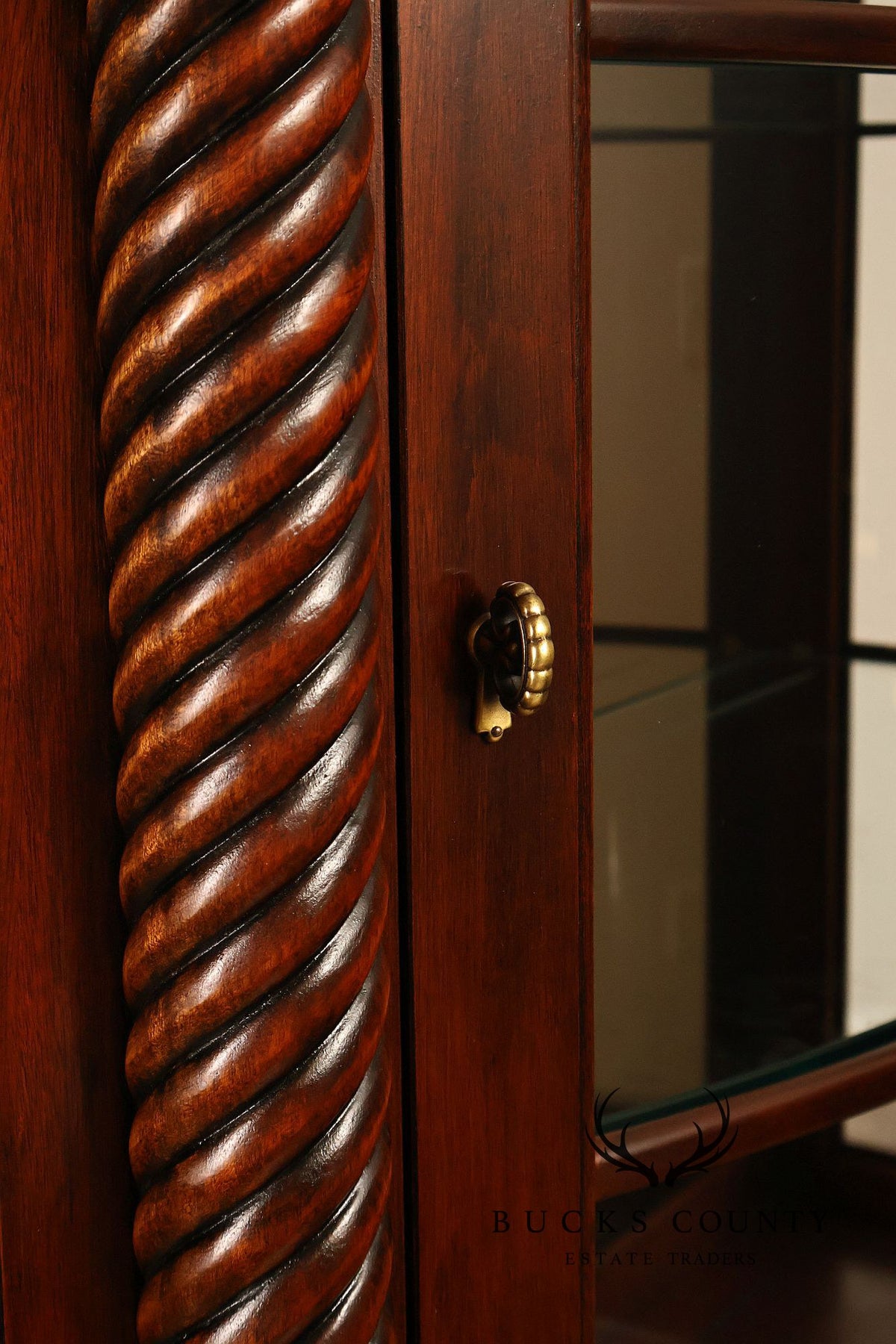 Henredon Regency Style Mahogany China Cabinet