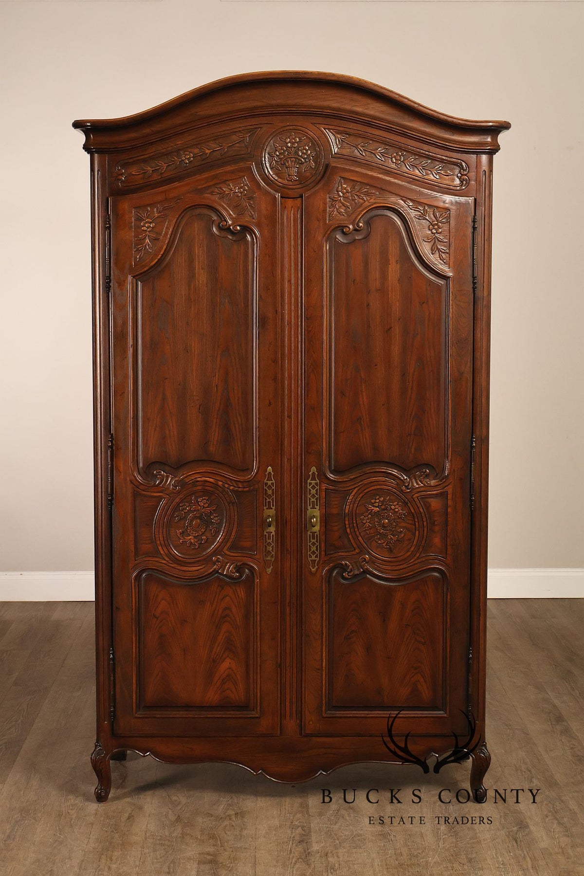 Henredon Four Centuries Collection French Louis XV Style Carved Oak Armoire