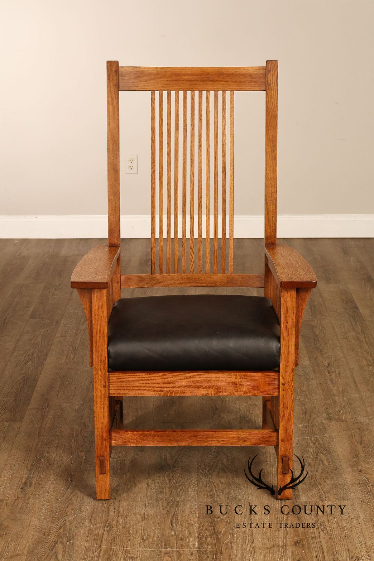 Stickley Mission Collection Set of Eight Oak Spindle Dining Chairs