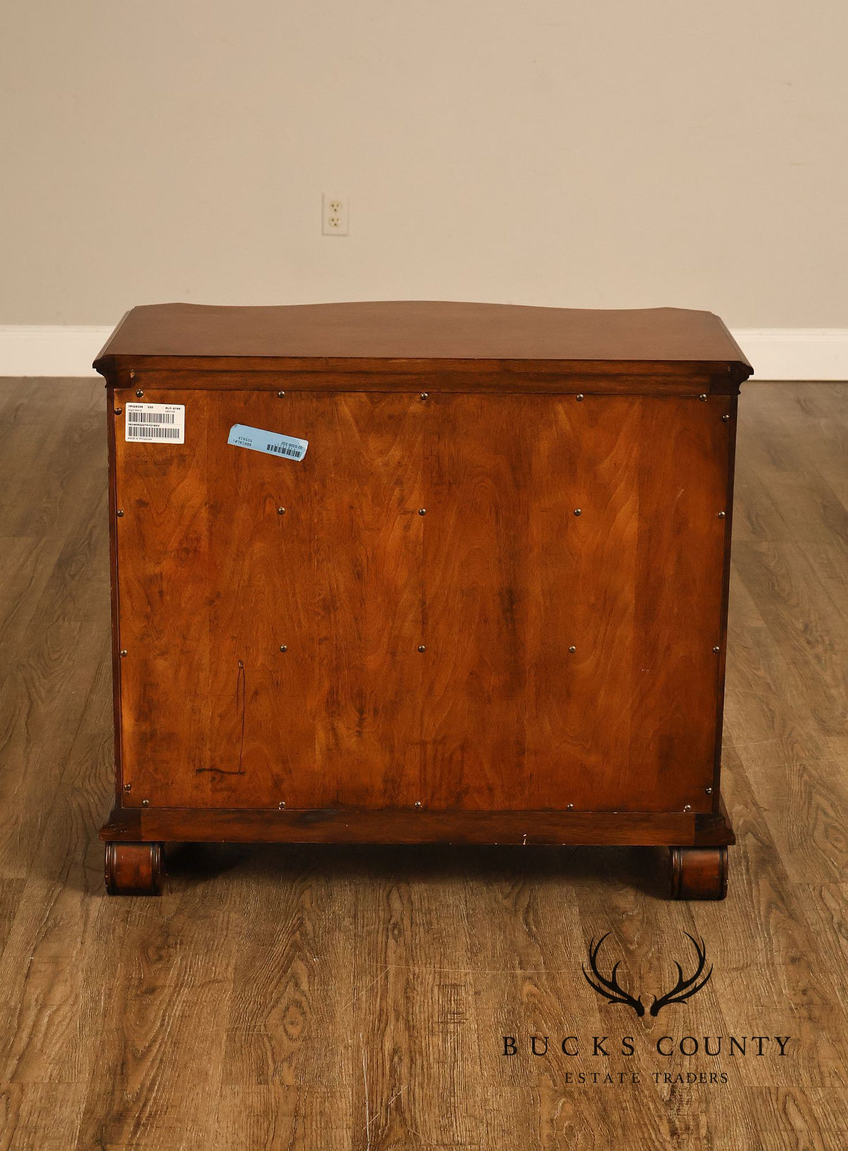 Ethan Allen 'Tuscany' Pair of Bedside Chests Nightstands