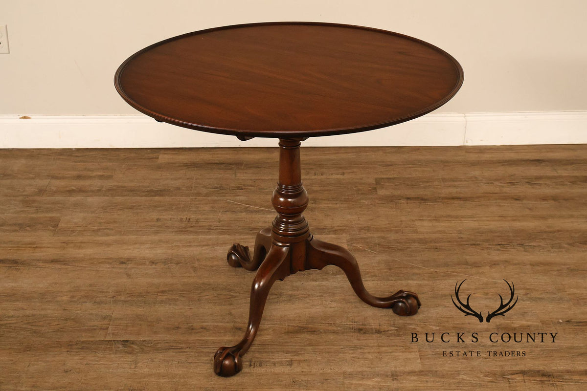 Kittinger Colonial Williamsburg Mahogany Tilt-Top Table
