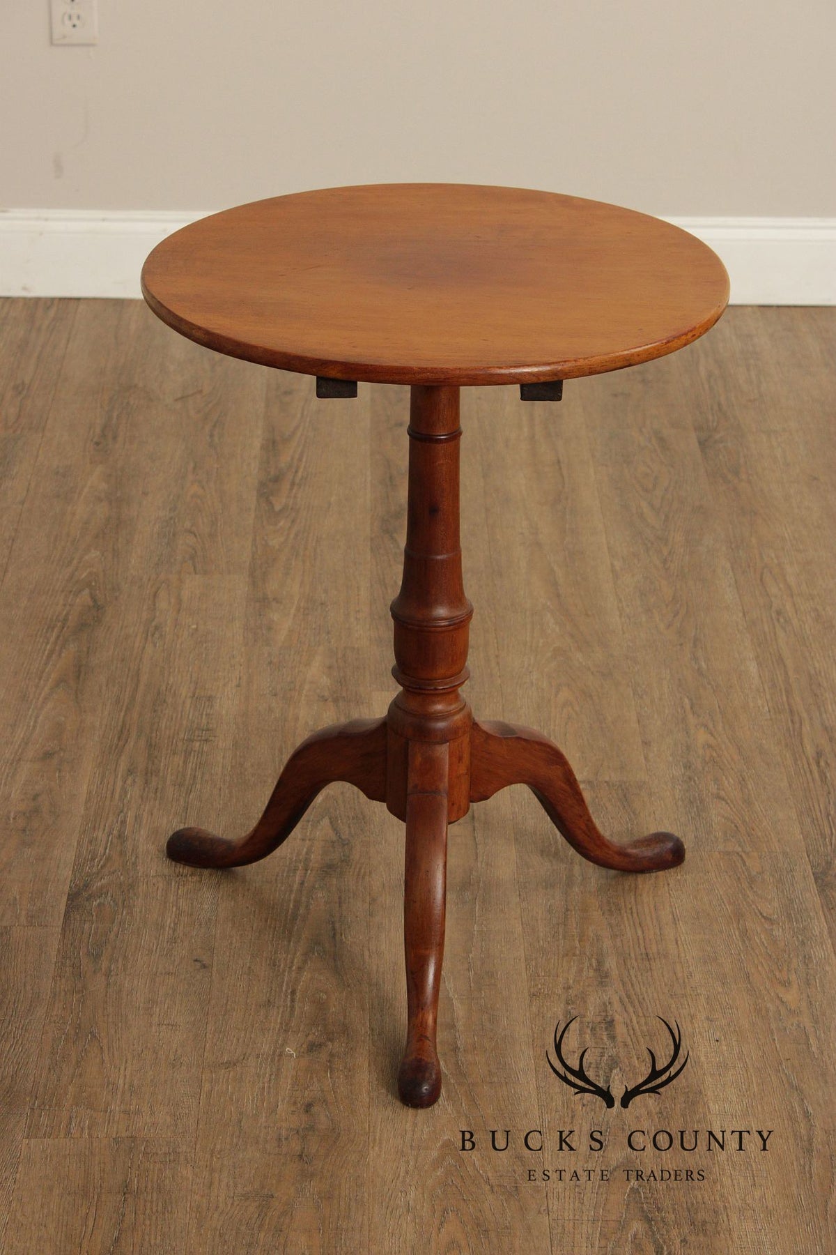 Antique Georgian Style Tilt Top Tripod Tea Table