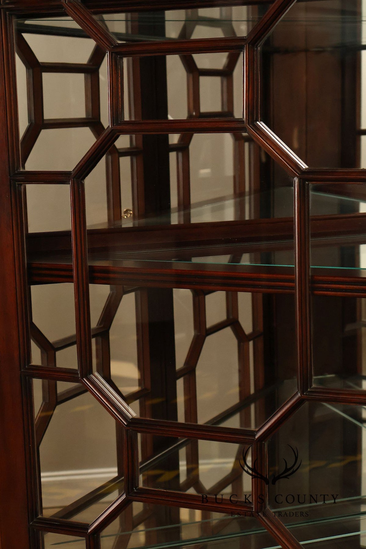 Henkel Harris Chippendale Style Genuine Mahogany Corner Cabinet