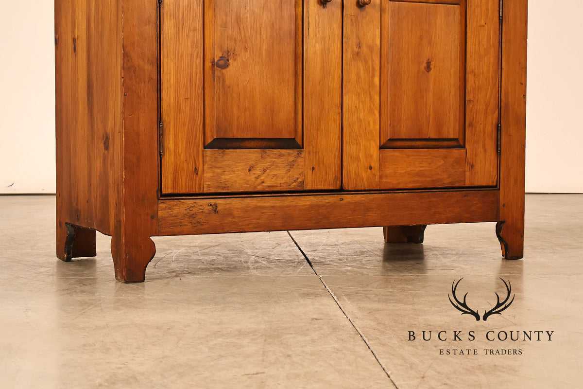 William Draper Cabinetmaker Rustic Country Pine Four Door Cupboard