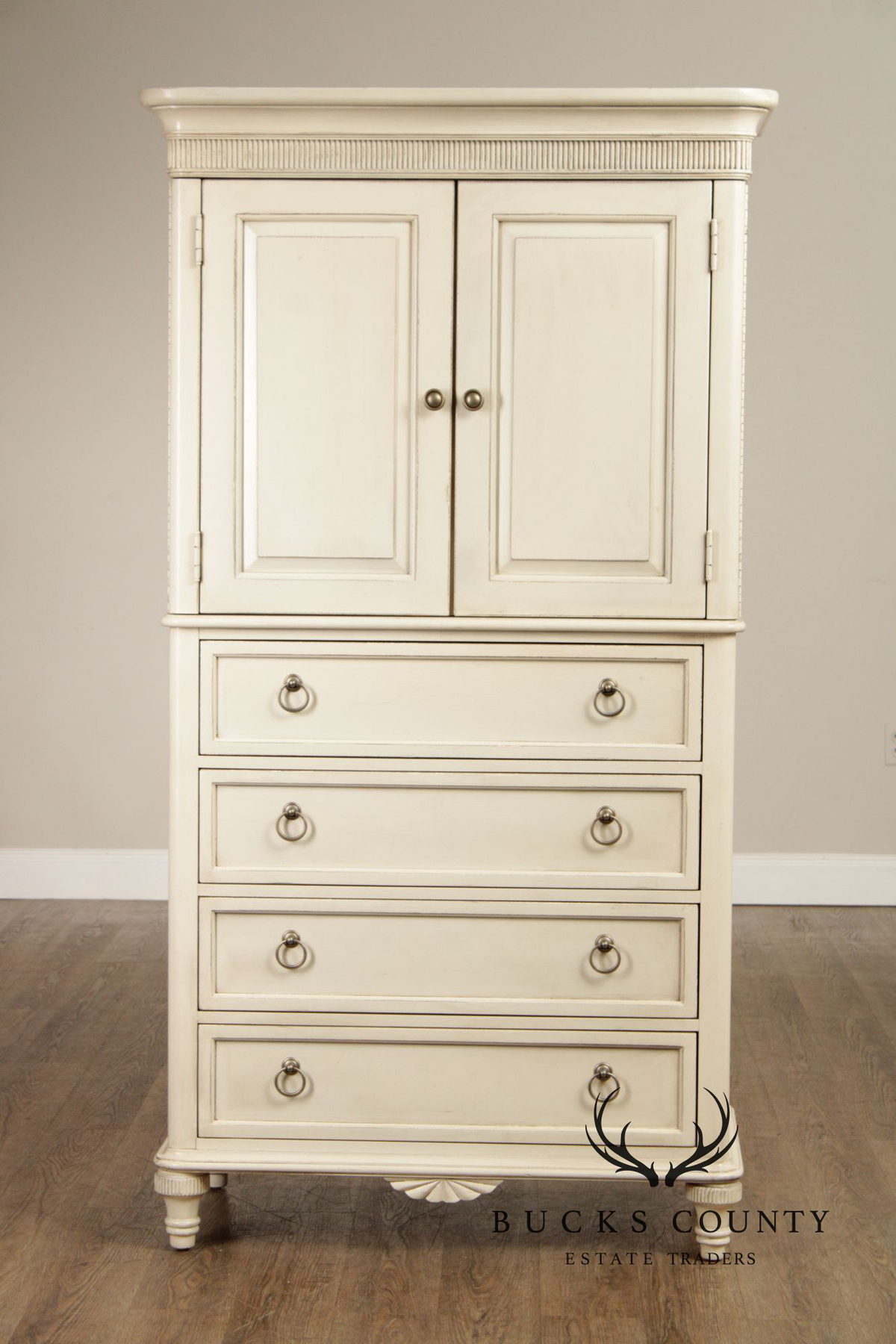Drexel Heritage 'Chelsea Cottage' Armoire