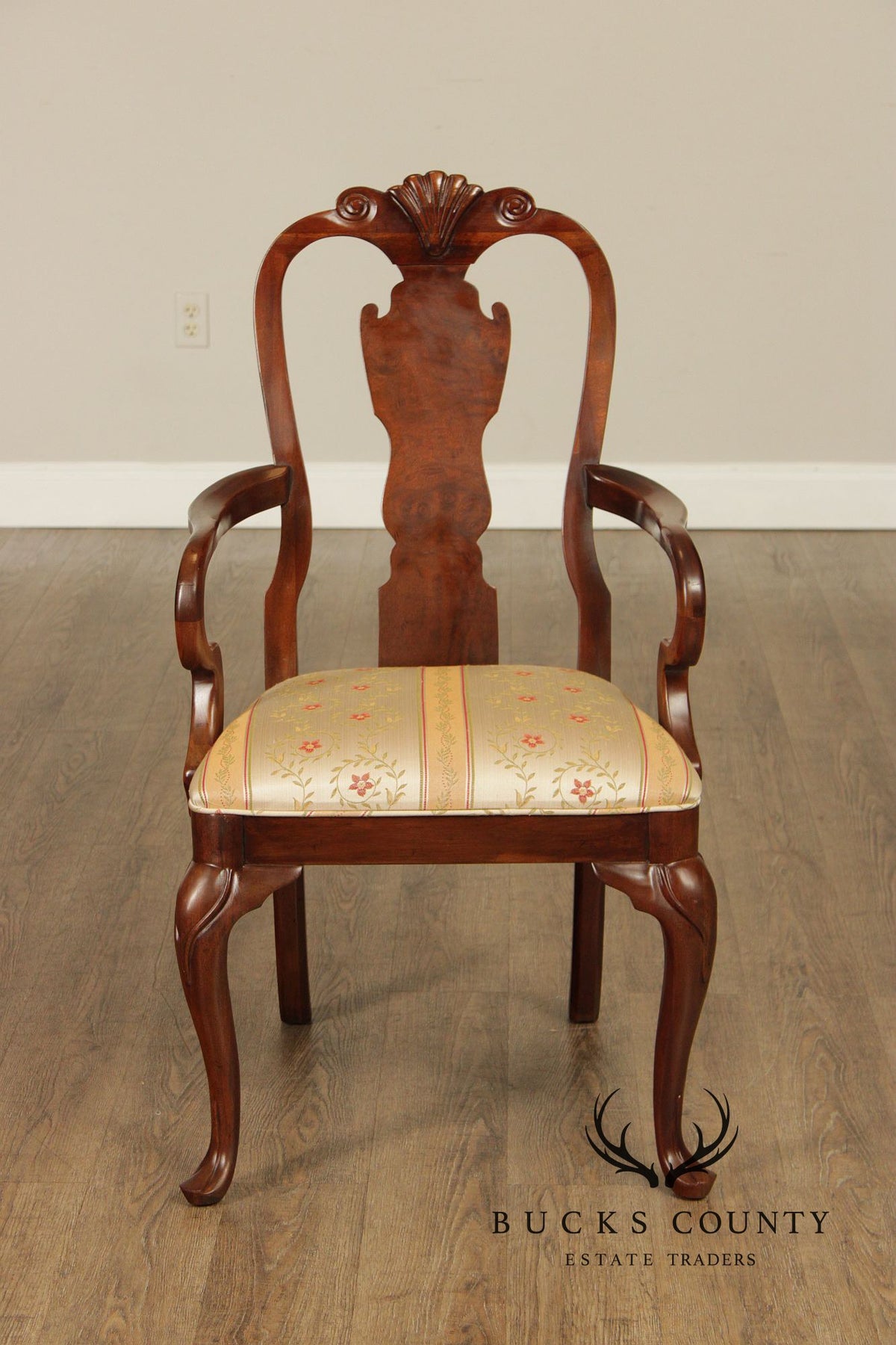 Drexel Heritage Set Of Eight Queen Anne Style Dining Chairs