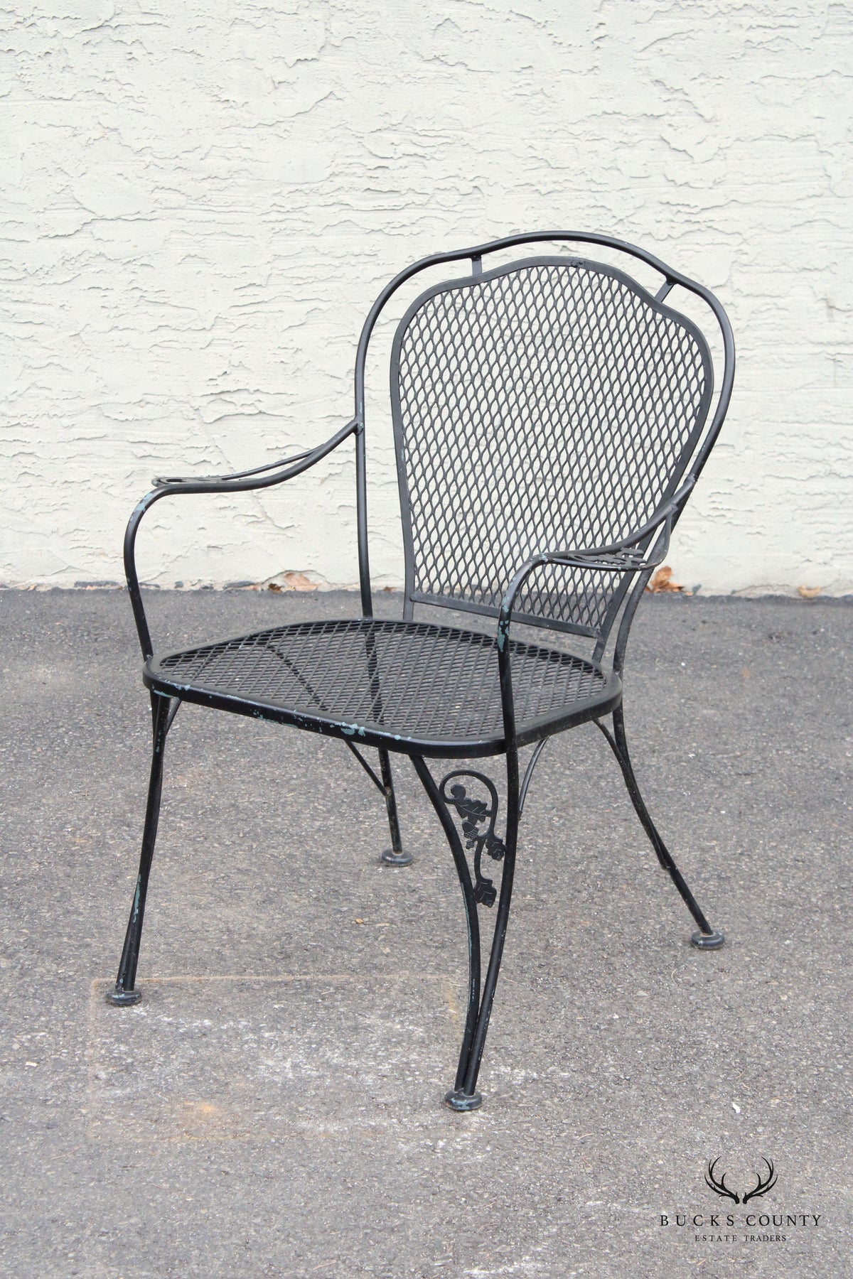Vintage Wrought Iron Round Patio Dining Table and Dining Chairs Set