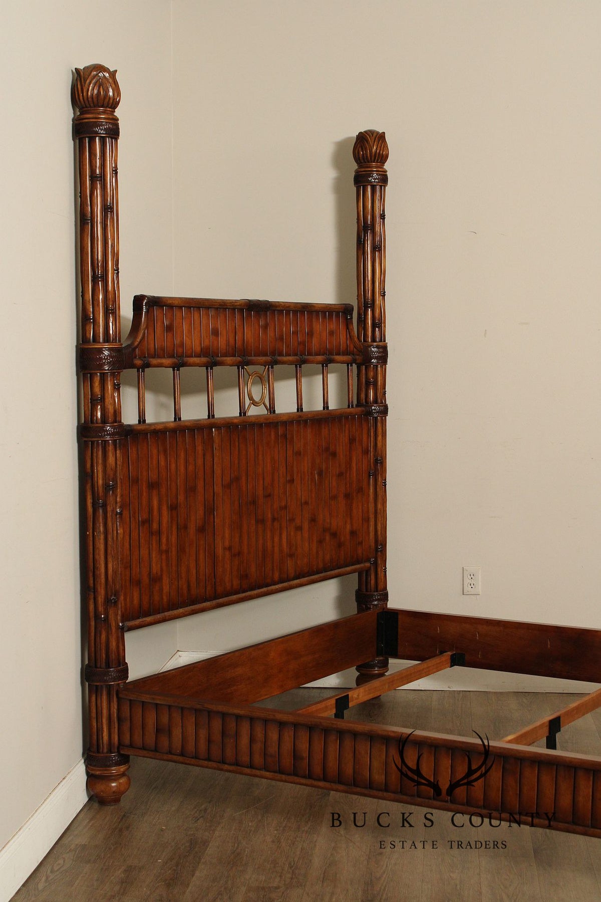 Tommy Bahama British Colonial Style Queen Poster Bed