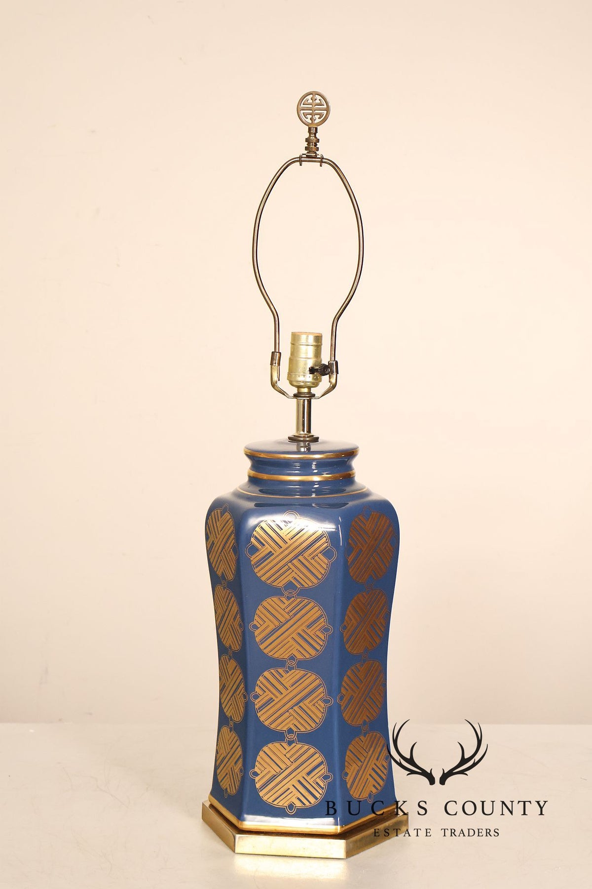 Contemporary Asian Style Pair of Porcelain Table Lamps