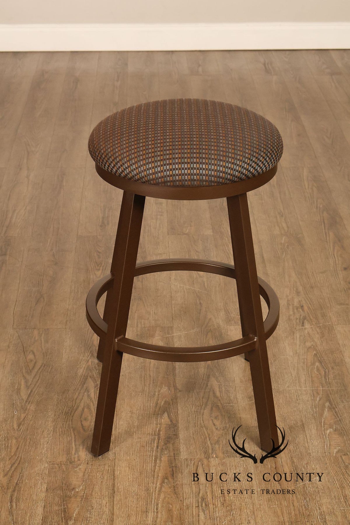 Tempo Industries Set of Four Swivel Backless Bar Stools