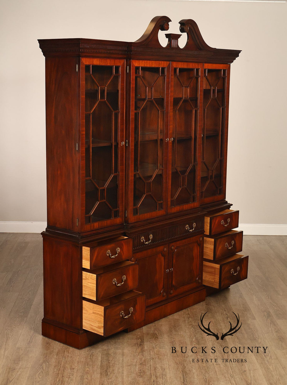 Henkel Harris Chippendale Style Mahogany China Cabinet Breakfront
