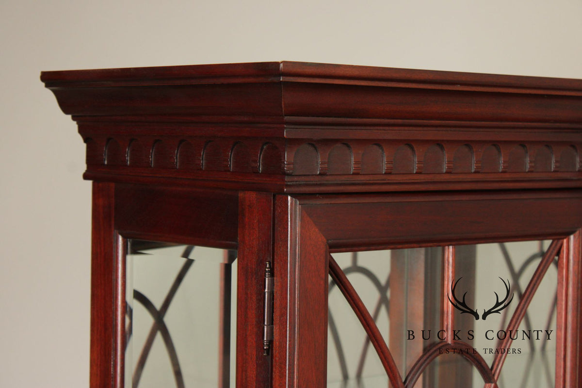 Thomasville Georgian Style Large Mahogany China Display Breakfront