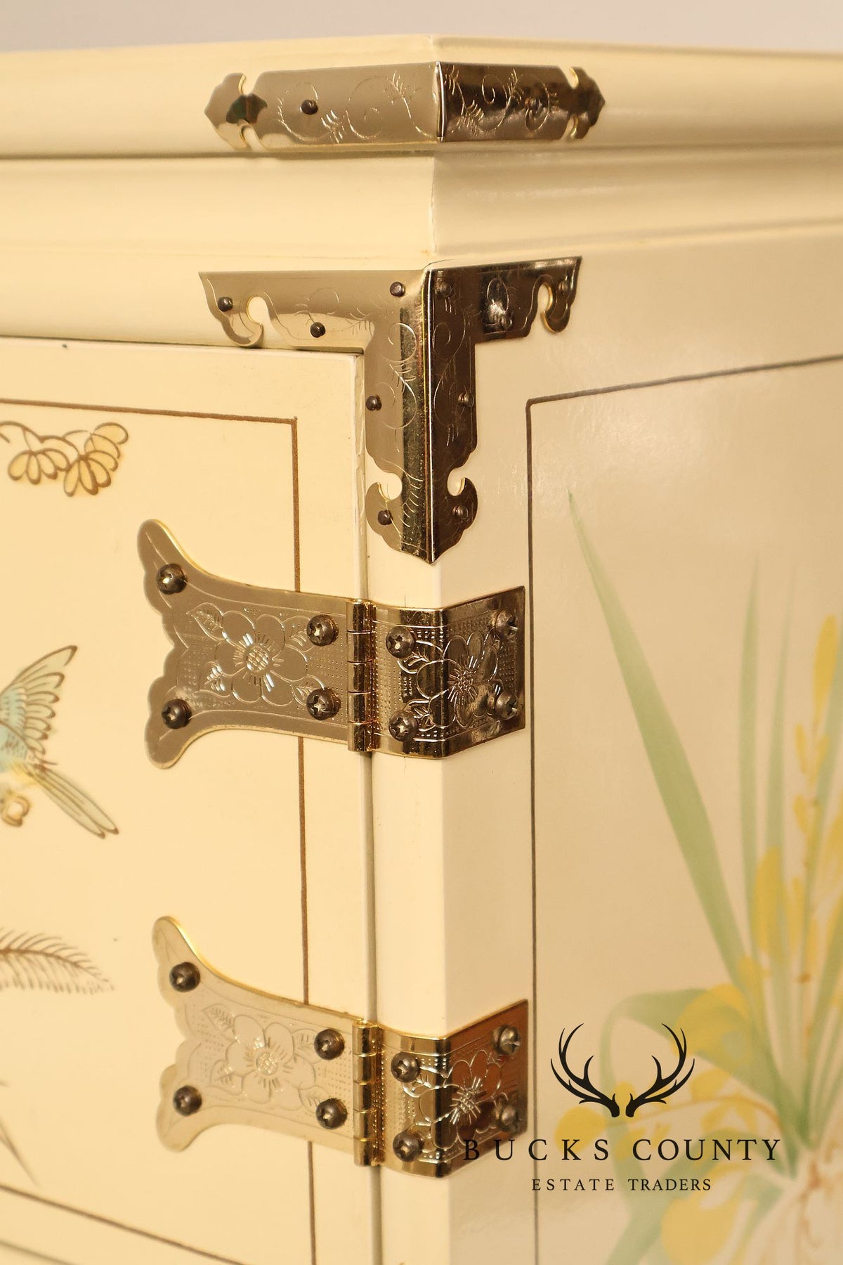 Painted Chinoiserie Style Pair Of Jewelry Chest