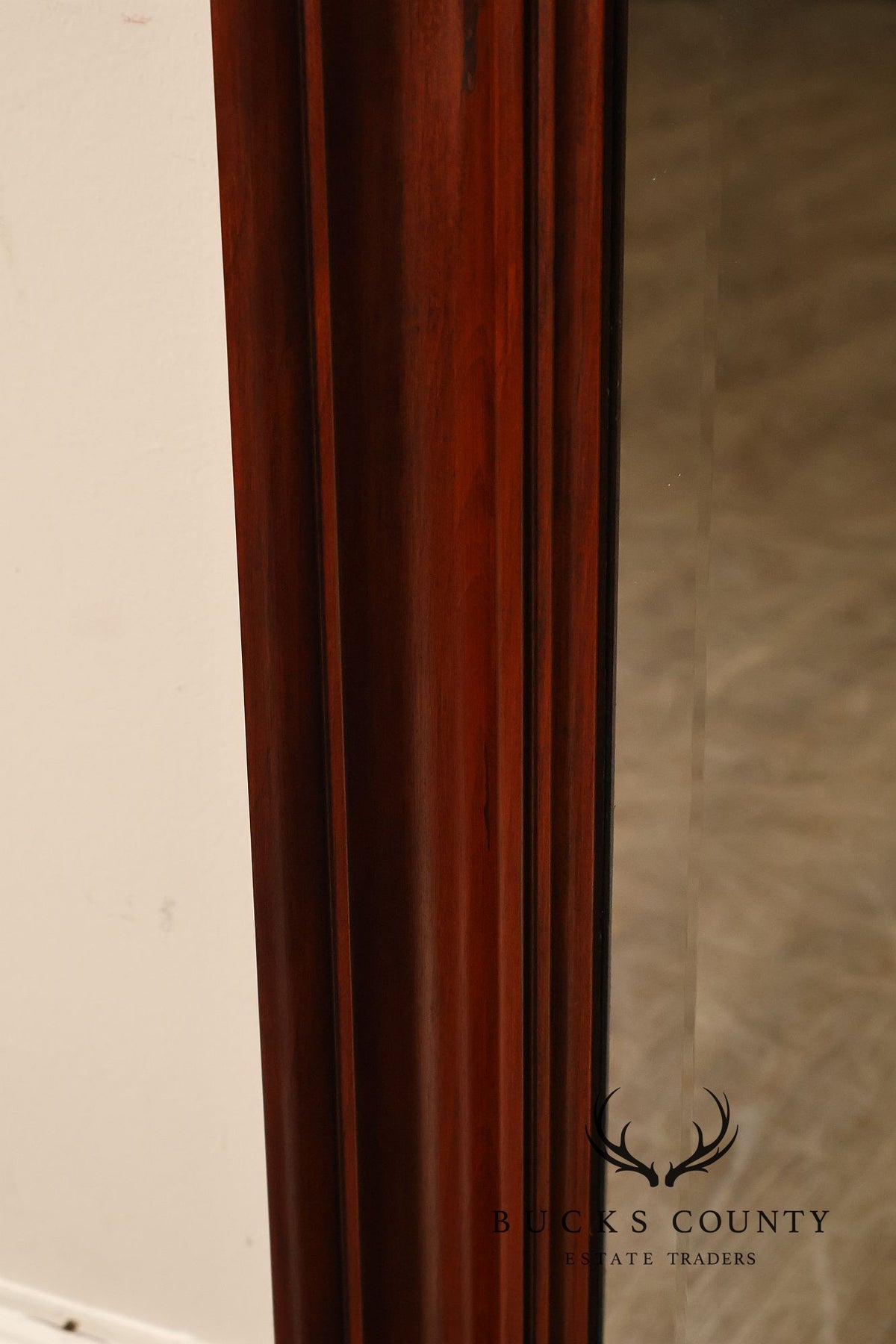 Henkel Harris Traditional Cherry Dresser Mirror
