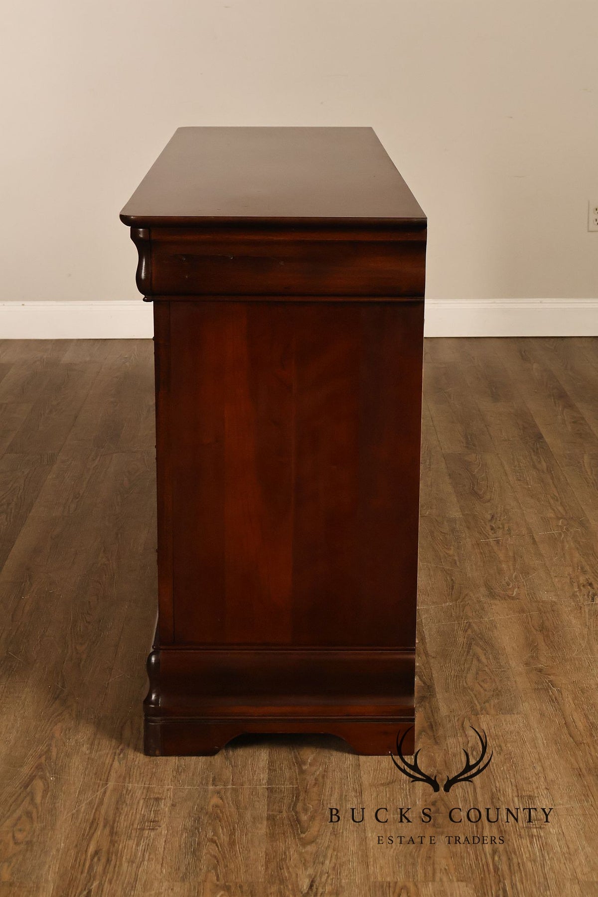 Broyhill 'Maison Lenoir' Double Dresser