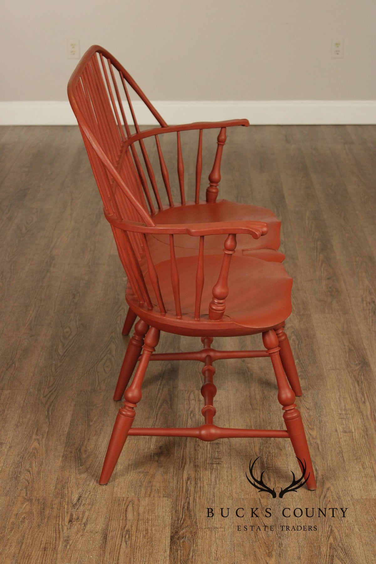 Peter Franklin Benchmade Painted Windsor Settee