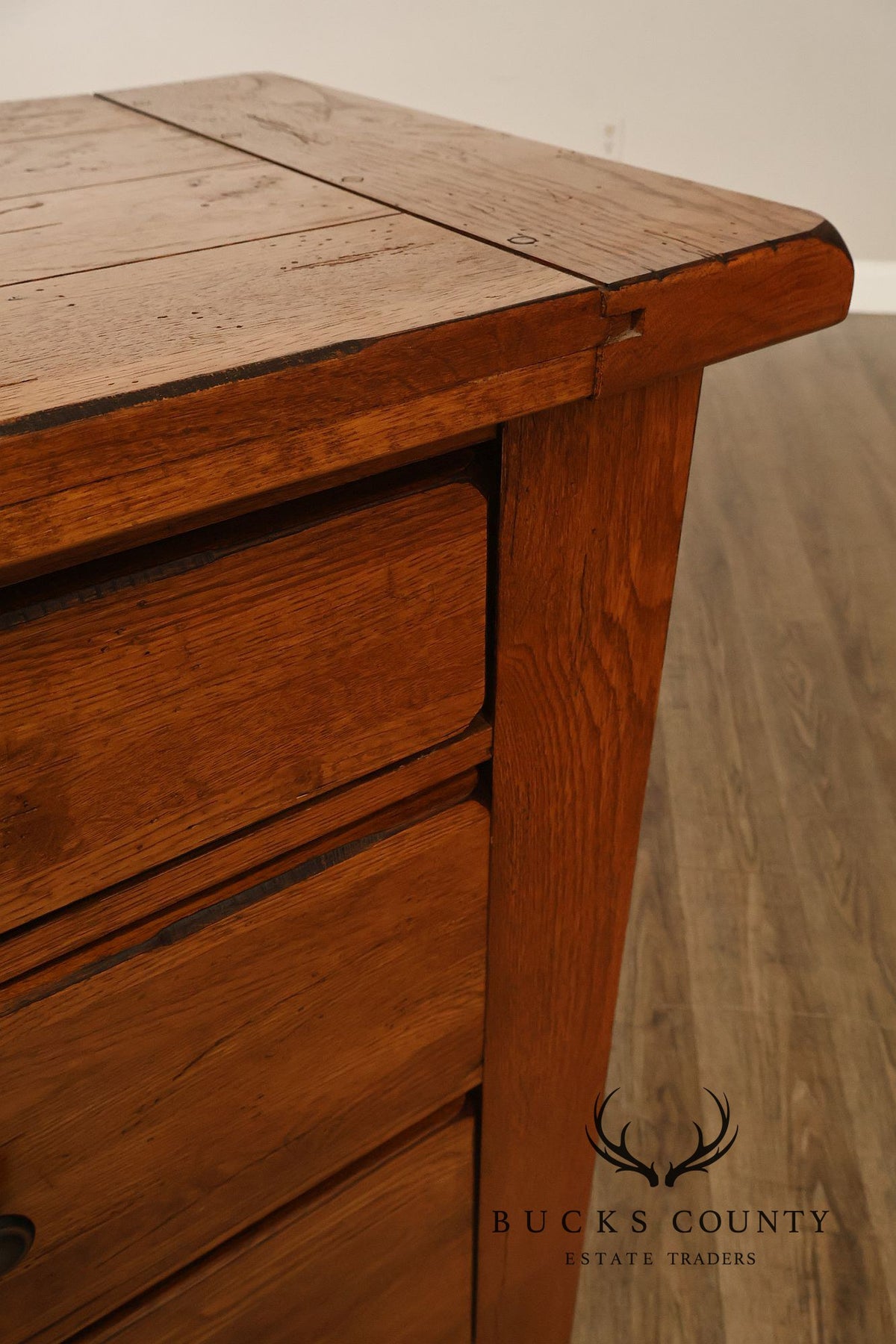 Broyhill Attic Heirlooms Country Style Oak Dresser