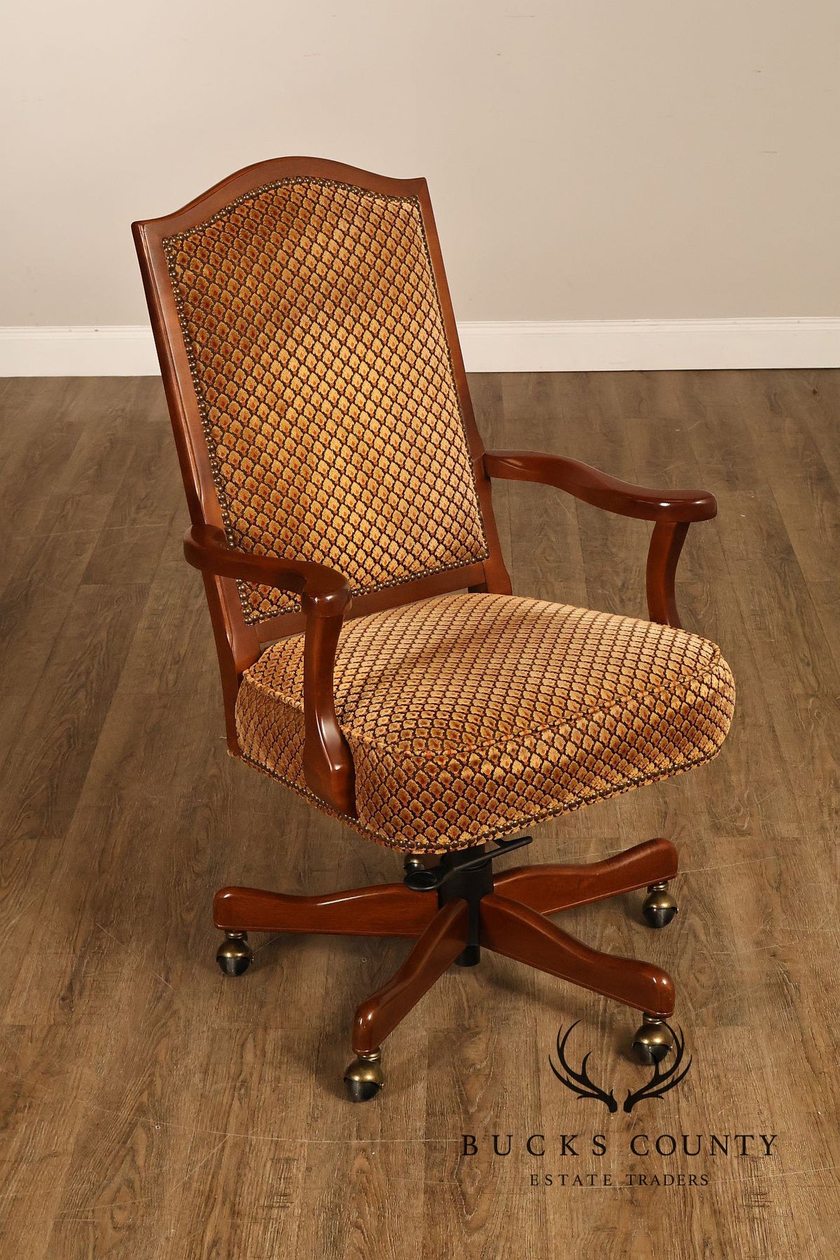 Bradington-Young Traditional Upholstered Executive Swivel Desk Chair