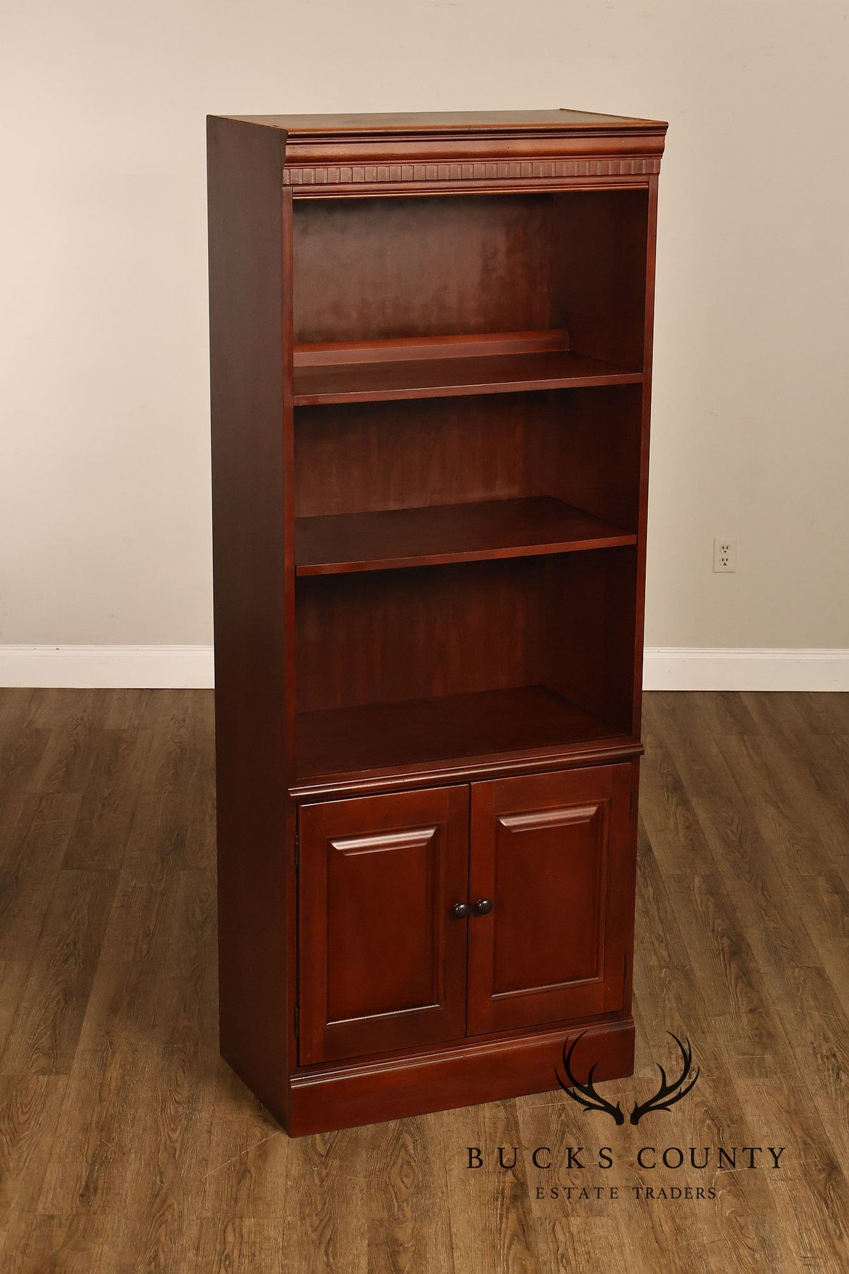 Hooker Furniture Pair Of Lighted Bookcase Display Cabinets