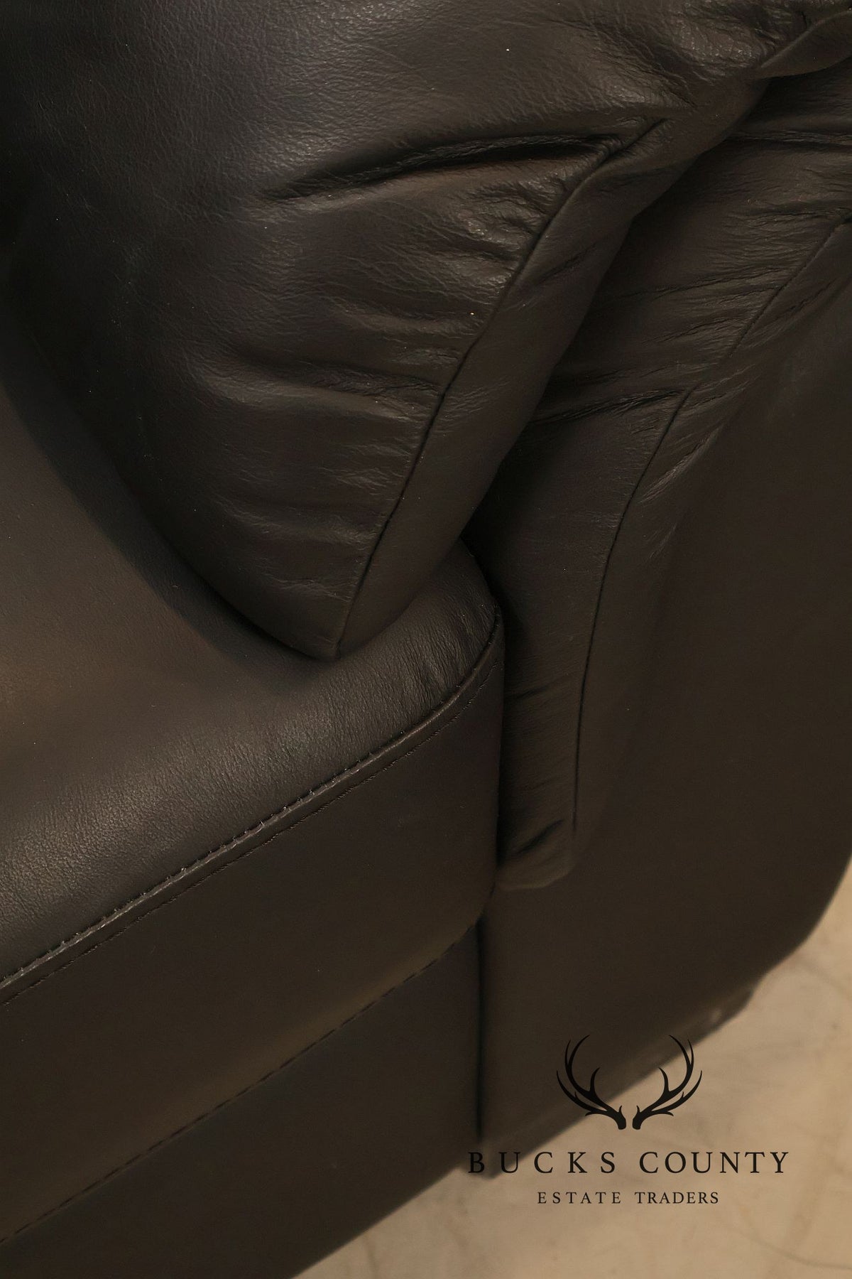 Italsofa Contemporary Black Leather Club Chair