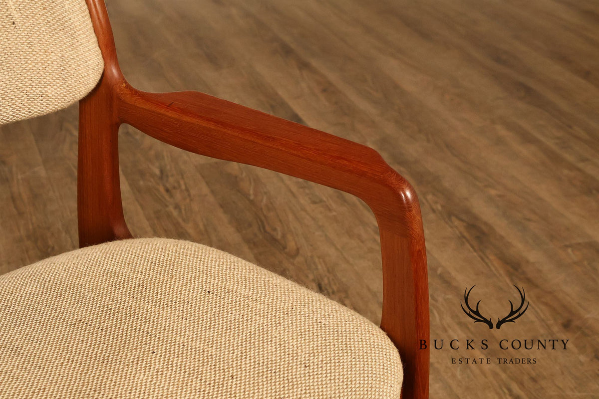 Benny Lindén Design Set Of 8 Teak Dining Chairs