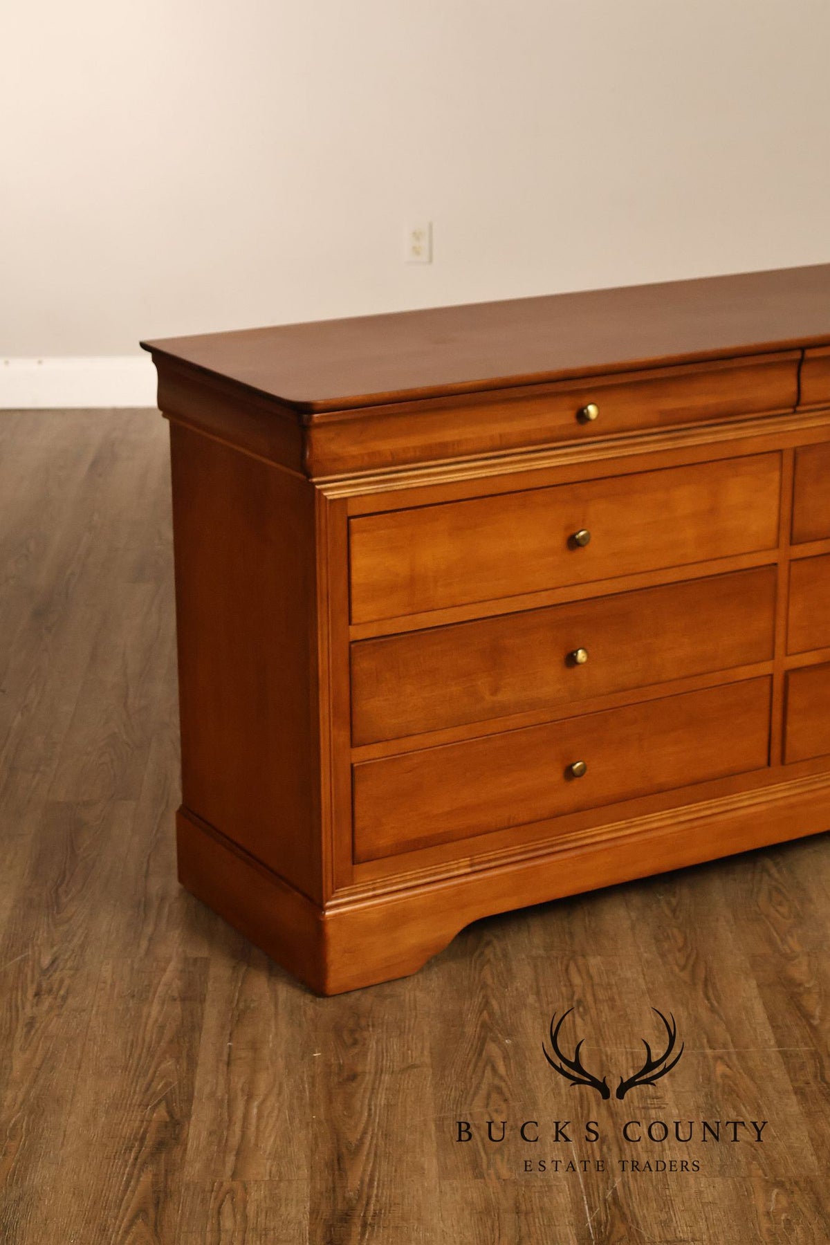 HPL Shermag Louis Philippe Style Cherry Eight-Drawer Dresser