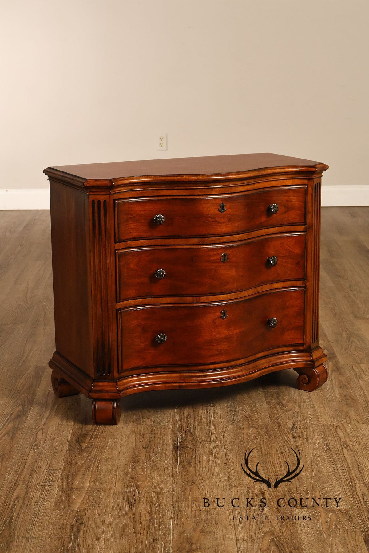 Ethan Allen 'Tuscany' Pair of Three-Drawer Nightstands