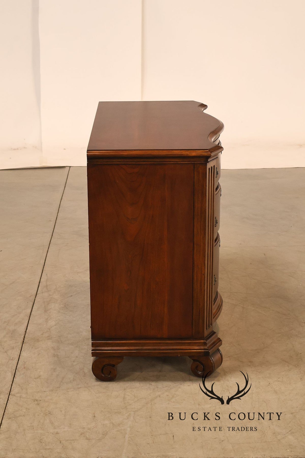 Ethan Allen 'Tuscany' Cherry Bedside Chest of Drawers