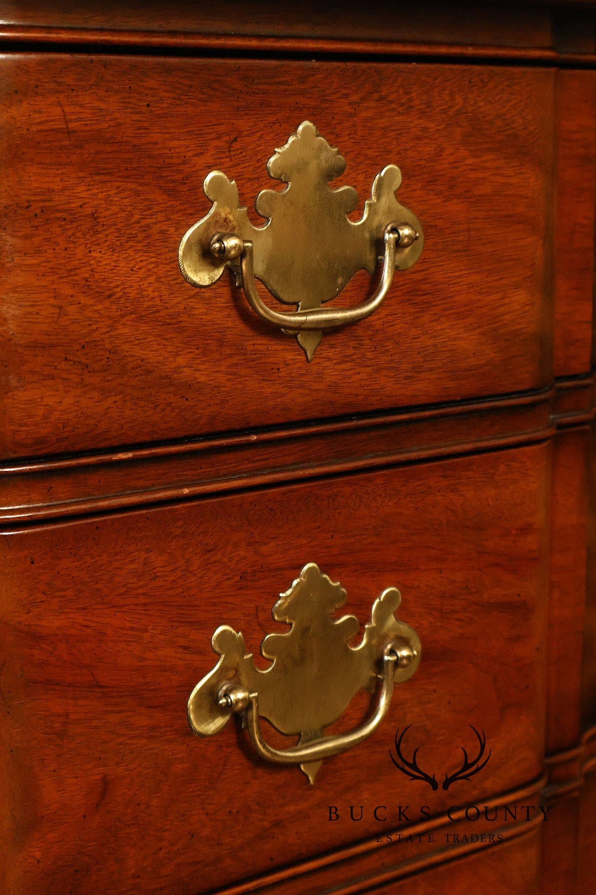 Kindel Chippendale Style Mahogany Block-Front Chest Of Drawers