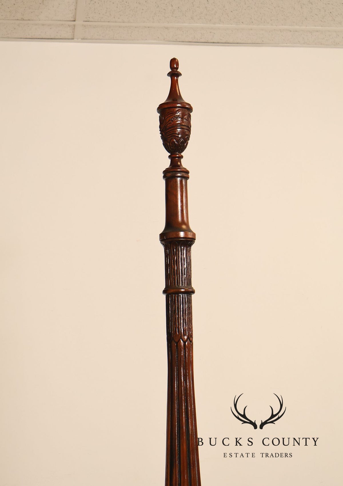 Drexel Heritage Mahogany Rice Carved Queen Poster Bed