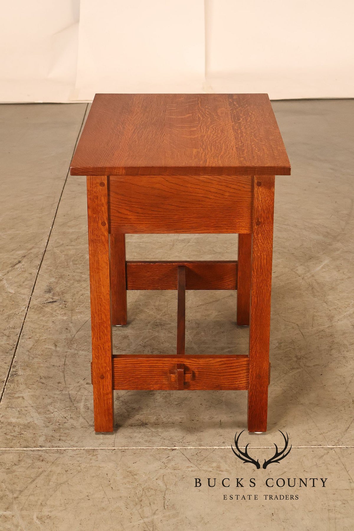 Stickley Mission Collection Pair of Oak End Tables