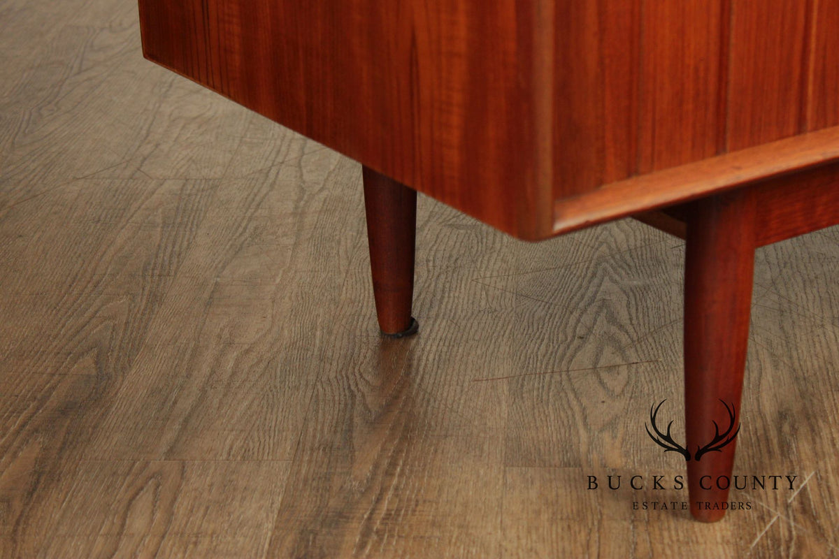 Danish Mid-Century Modern Teak Credenza With Floating Hutch