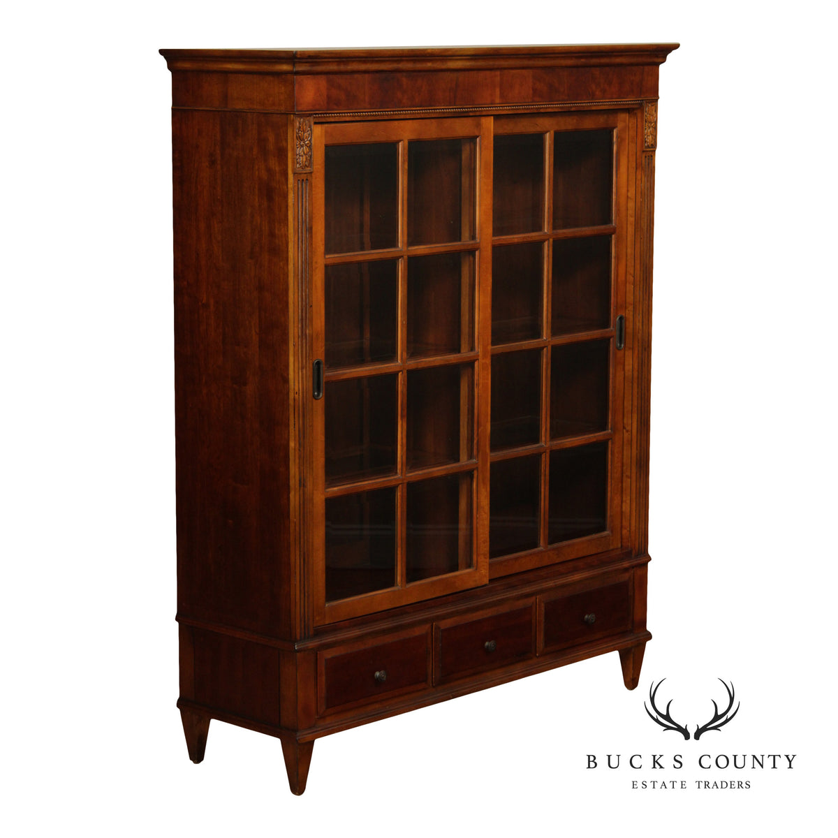 Ethan Allen Traditional Style Lighted Sliding Door Bookcase Display Cabinet