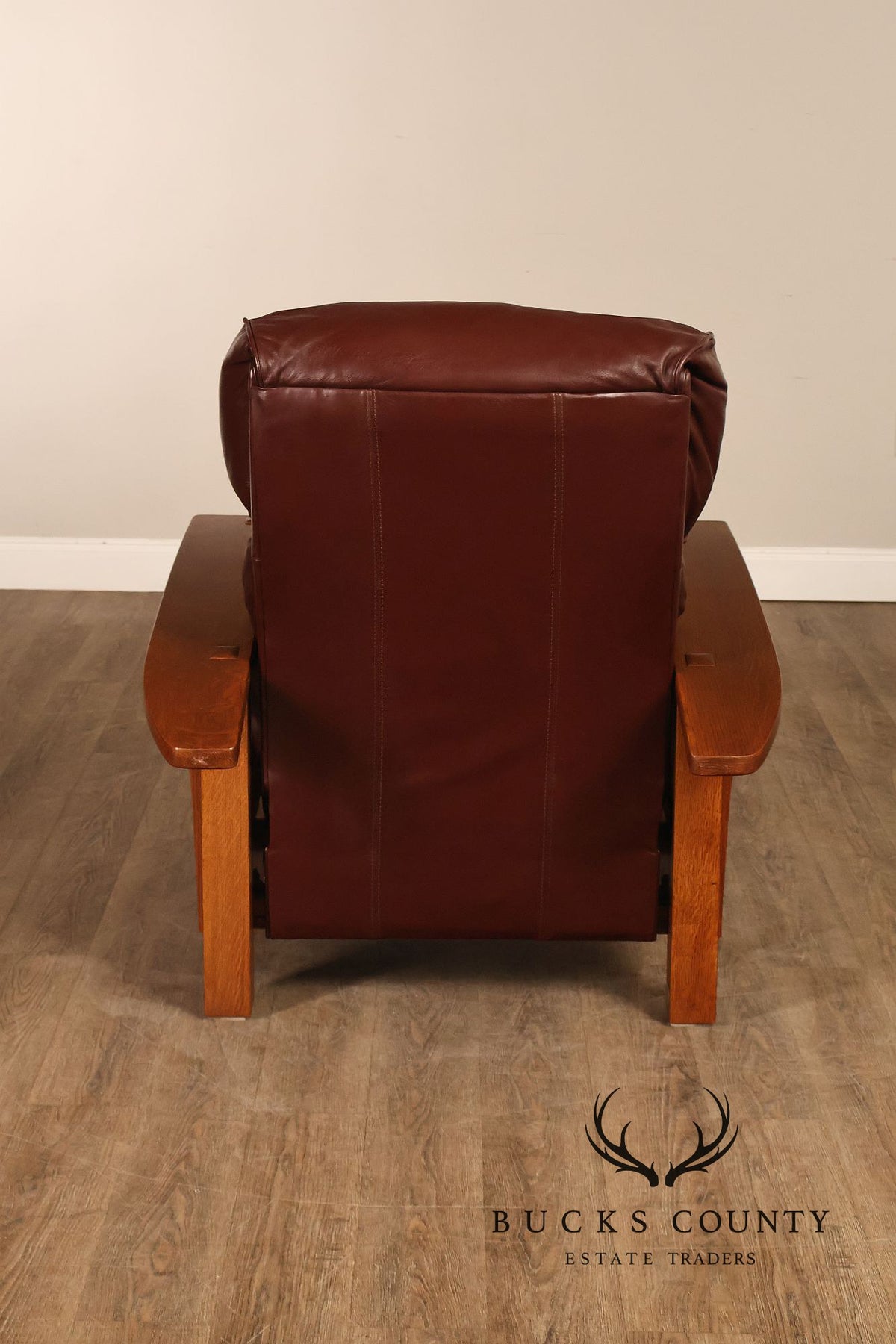 Stickley Mission Collection Pair Of Oak Bow Arm Morris Chair Recliners