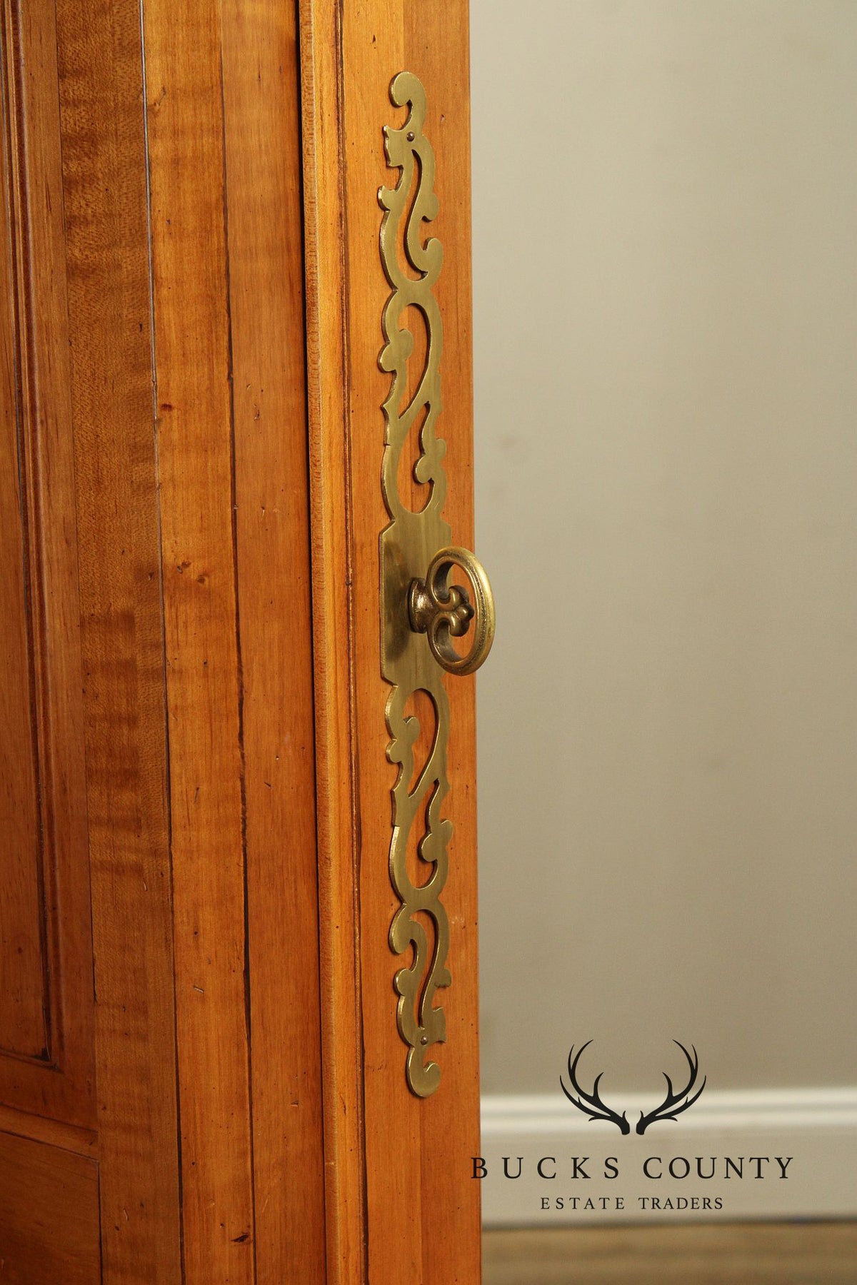 Ethan Allen Legacy Bonnetiere French Provincial Style Maple Armoire