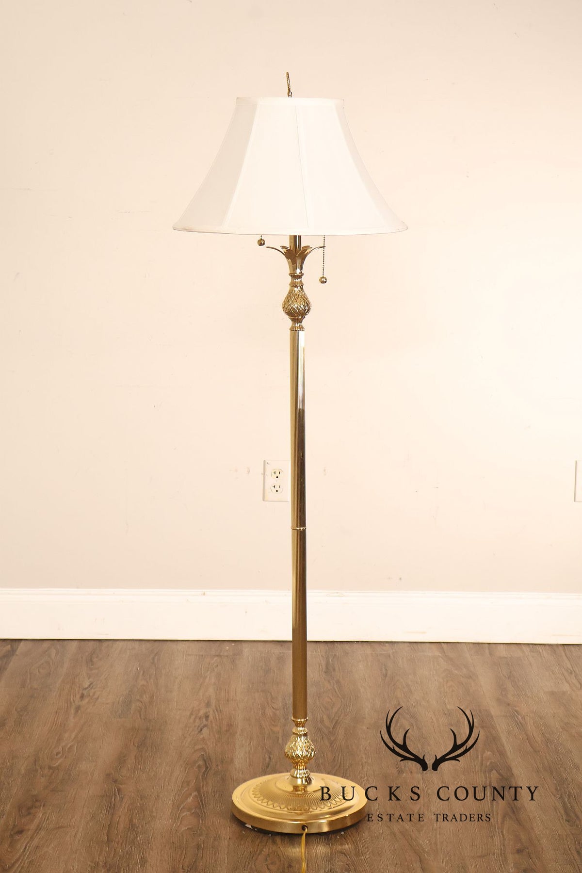 Traditional Brass Double Light Pineapple Accent Floor Lamp With Shade