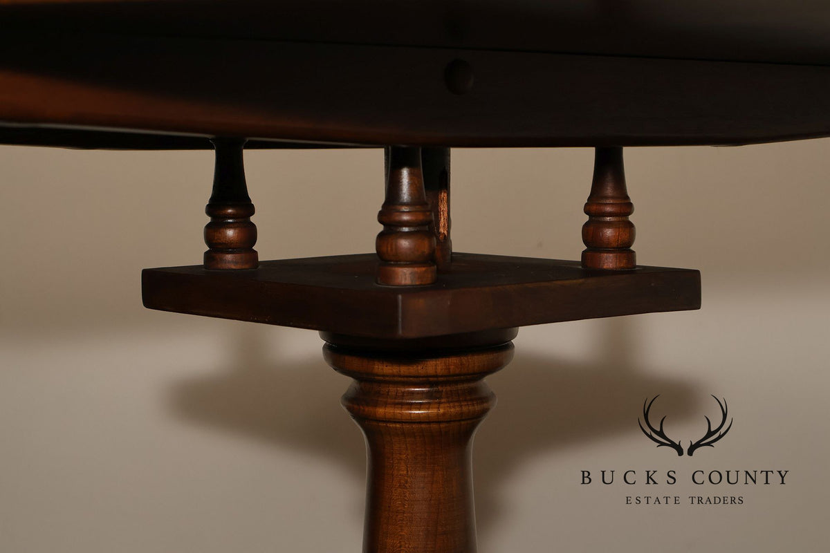 Traditional Tilt Top Pedestal Accent Table Tea Table