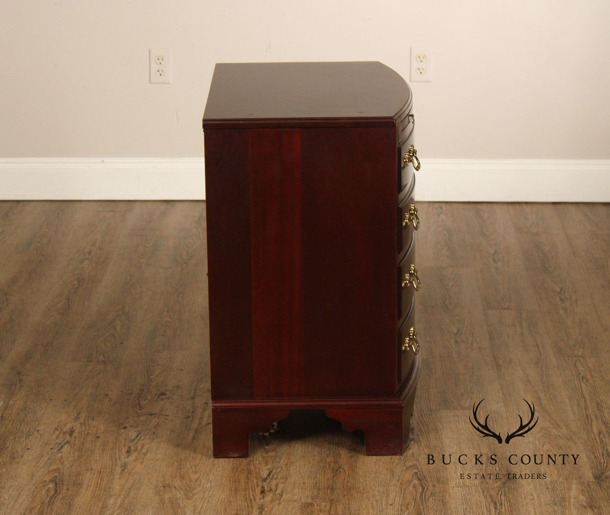 Link-Taylor Georgian Mahogany Bachelor's Chest Nightstand