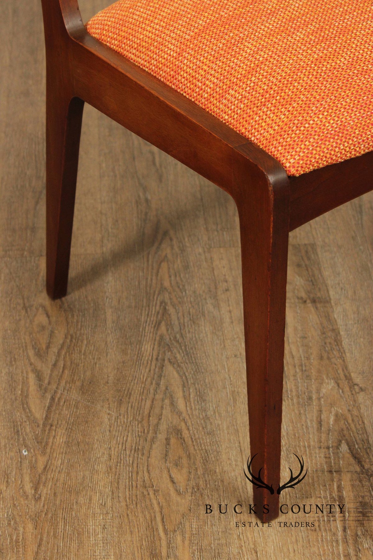 Mid Century Modern Walnut Set Of Four Dining Chairs