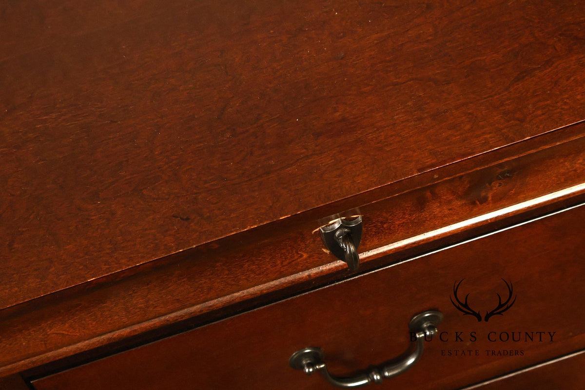 Broyhill Louis Philippe Style Pair Of Three-Drawer Nightstands