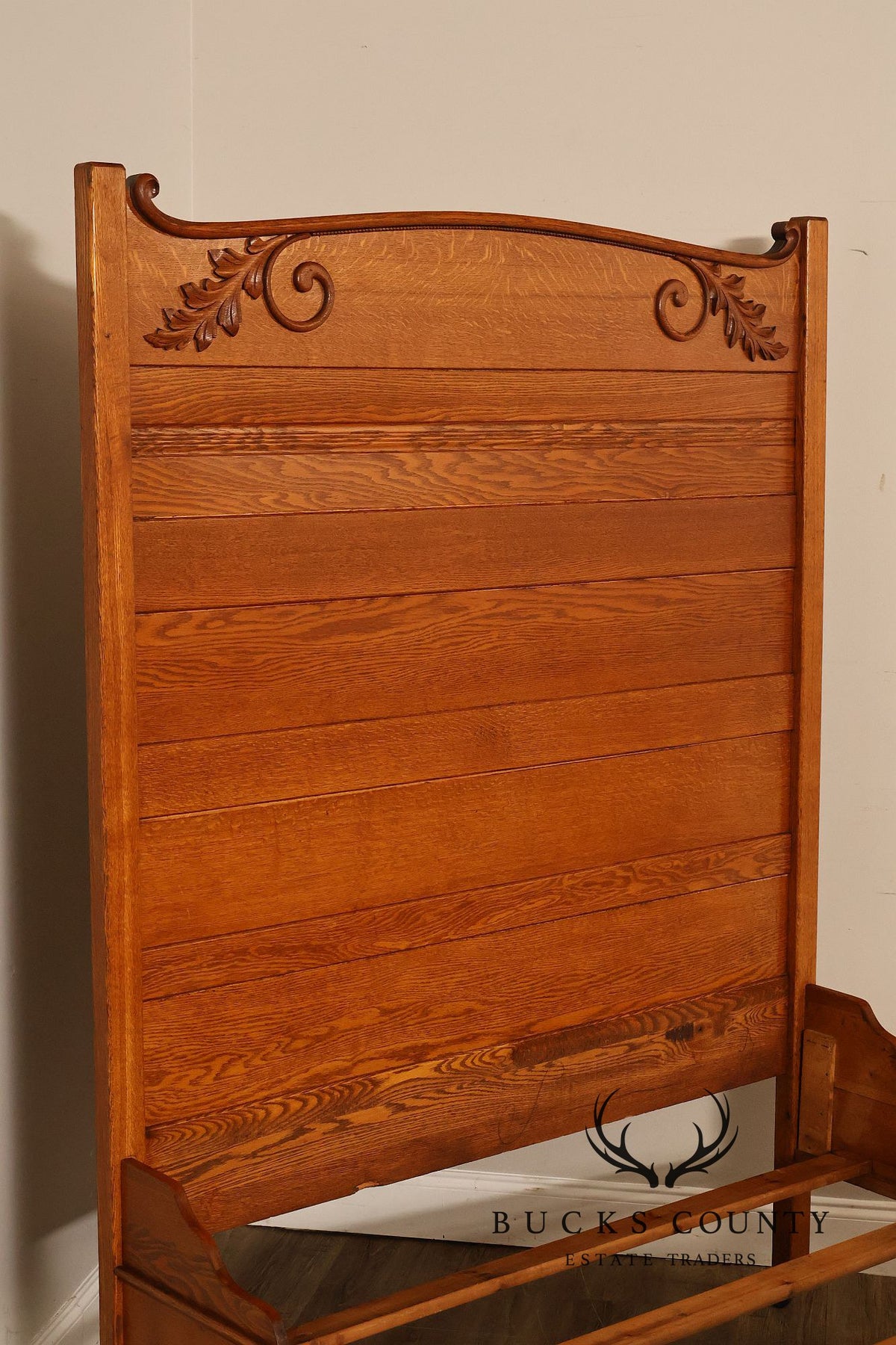 Antique American Victorian Oak Full Size High Back Bed