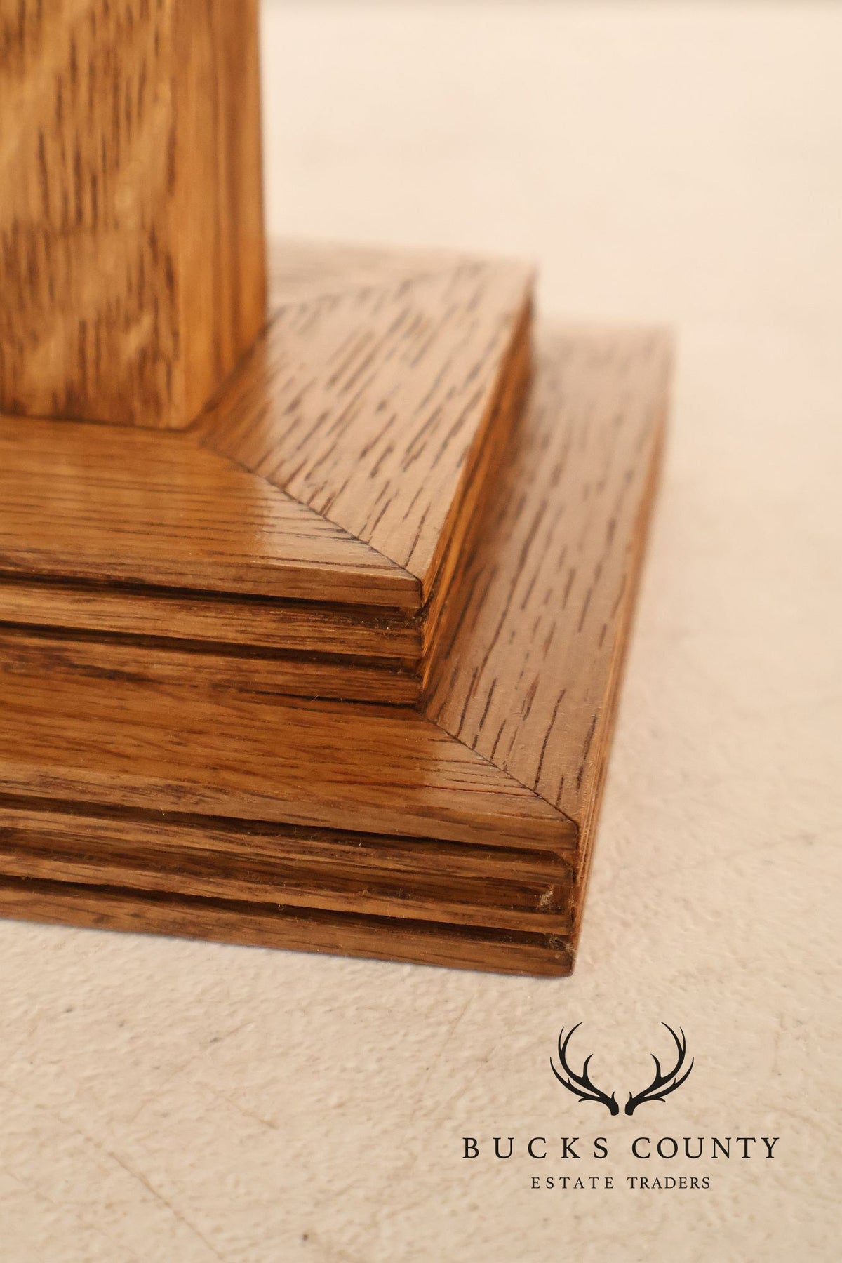 Mission Accomplished Arts And Crafts Style Oak and Mica Desk Lamp