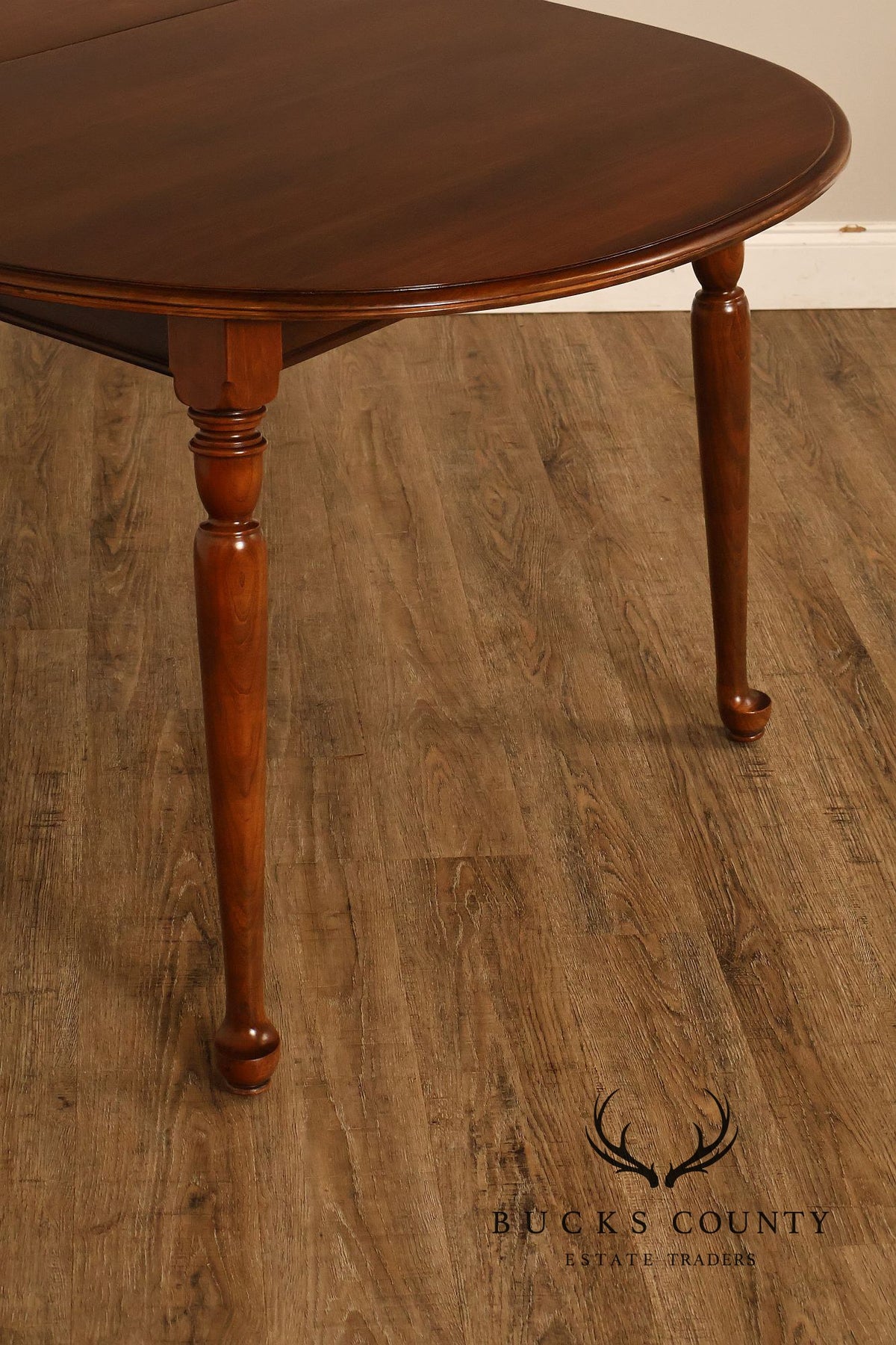 Ethan Allen Georgian Court Vintage Traditional Cherry Dining Table