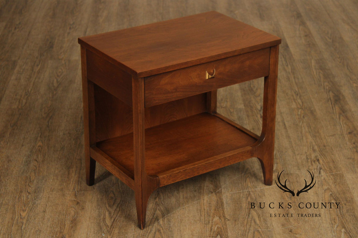 Broyhill Brasilia Mid-Century Modern Walnut One-Drawer Nightstand